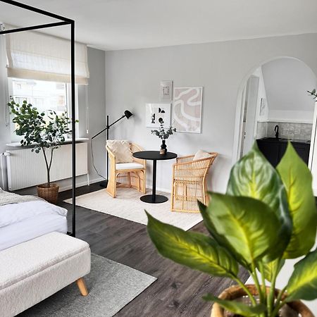 Seaside Rooms - Design-Apartment Mit Balkon & Parkplatz - Inklusive Strandkorb Direkt Am Wasser Und Spa & Sauna Saisonal Büsum Exterior foto